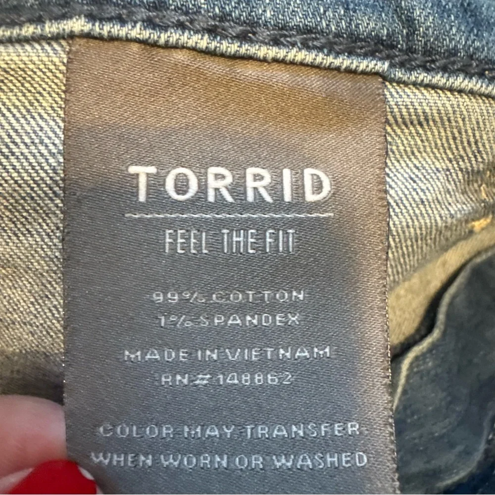 Torrid‎ Carpenter denim shorts